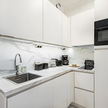 Daire Cosy, Brand New In Area