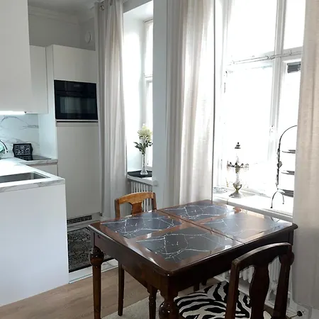 Cosy, Brand New In Area *