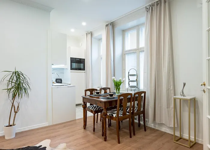 Cosy, Brand New In Area *